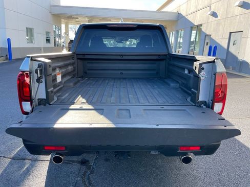 Certified 2025 Honda Ridgeline Sport image 41