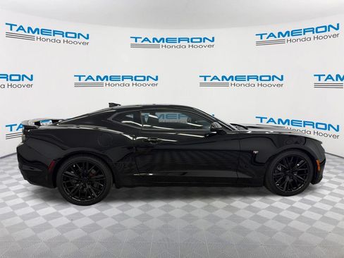 Used 2019 Chevrolet Camaro SS RWD image 6