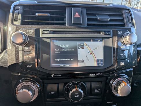 Used 2016 Toyota 4Runner Trail Premium w/ Four Season Floor Mat Package image 22