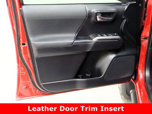 Certified 2019 Toyota Tacoma TRD Sport image 12