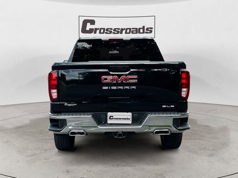 Used 2026 GMC Sierra 1500 SLE w/ X31 Off-Road Package AWD/4WD image 4