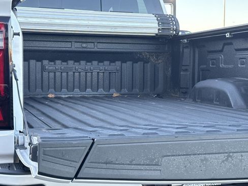 Used 2024 GMC Sierra 3500 Denali Ultimate image 10