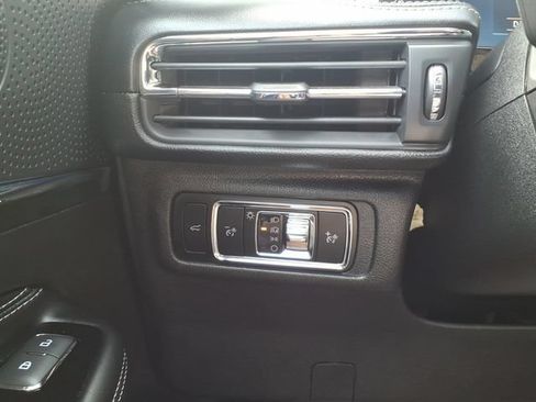 Used 2023 Lincoln Corsair AWD w/ Equipment Group 101A image 14