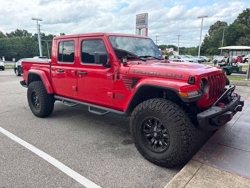 Used 2020 Jeep Gladiator Rubicon AWD/4WD image 2