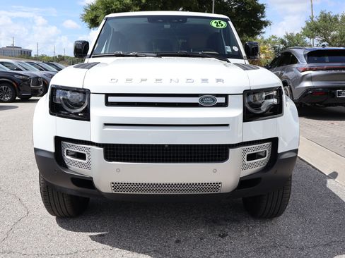 Used 2025 Land Rover Defender 130 S AWD/4WD image 12