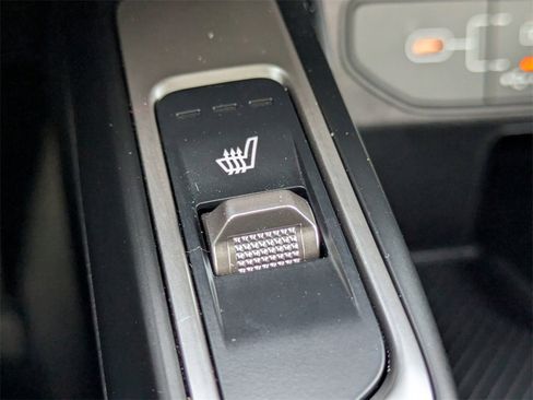 Used 2025 Kia Sorento EX image 23