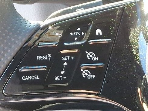 Used 2025 Mercedes-Benz Sprinter 2500 image 20