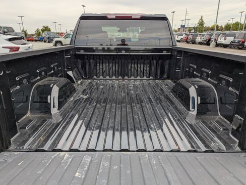 Certified 2025 Chevrolet Silverado 1500 LT AWD/4WD image 35