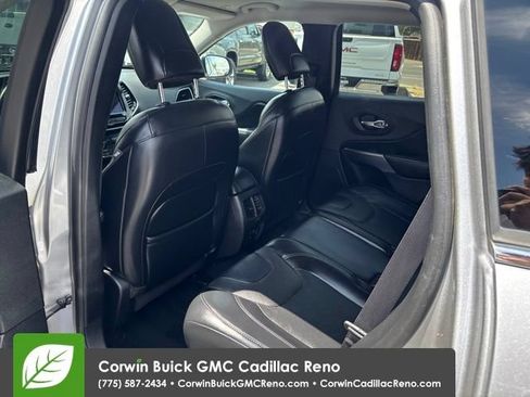 Used 2019 Jeep Cherokee Limited AWD/4WD image 15