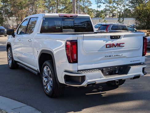 Used 2022 GMC Sierra 1500 Denali w/ Denali Reserve Package image 5