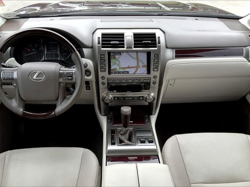 Used 2019 Lexus GX 460 Premium image 14