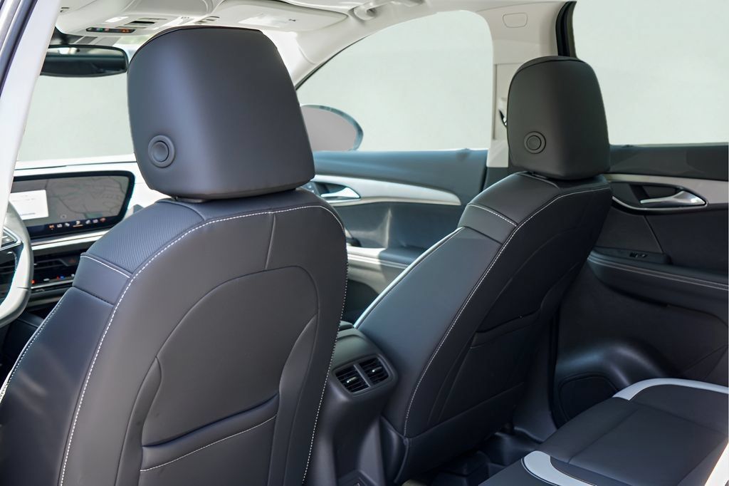 New 2026 Buick Envision Sport Touring AWD/4WD image 19