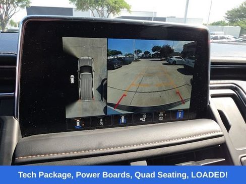 Used 2024 GMC Yukon AT4 w/ Technology Package AWD/4WD image 10