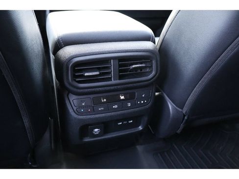 Used 2024 Honda Pilot Elite image 28
