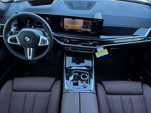 New 2026 BMW X7 M60i w/ Executive Package image 14