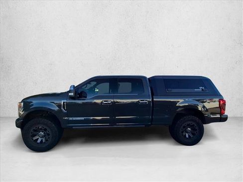 Used 2021 Ford F250 4x4 Crew Cab Super Duty image 8