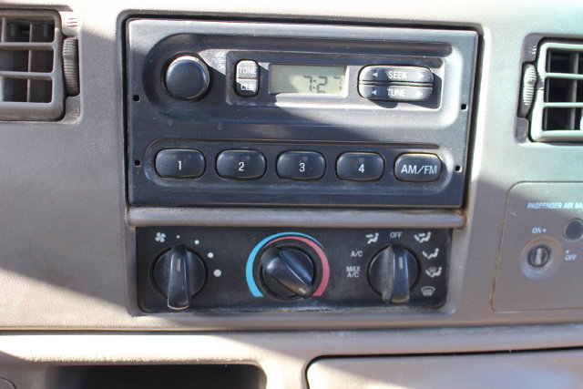 Used 2004 Ford F350 XL AWD/4WD image 12