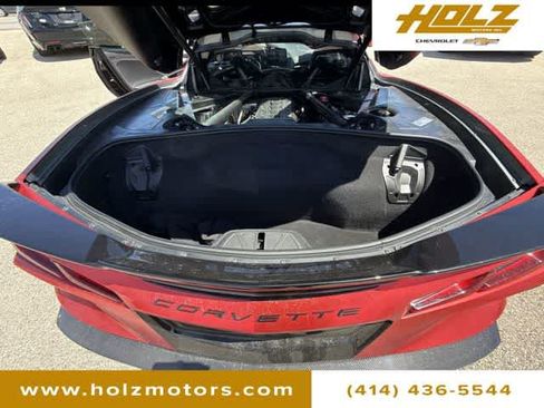 Used 2022 Chevrolet Corvette Stingray Premium Cpe w/ Z51 Performance Package RWD image 26