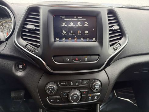Used 2021 Jeep Cherokee Latitude Lux AWD/4WD image 22