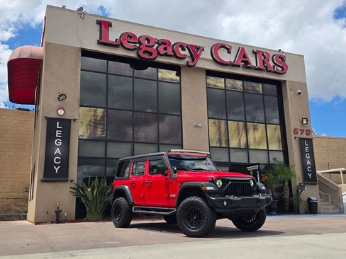 Used 2019 Jeep Wrangler Unlimited Sport S AWD/4WD image 2