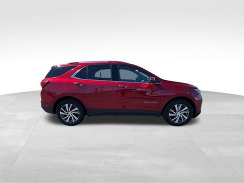 Certified 2024 Chevrolet Equinox Premier FWD image 12