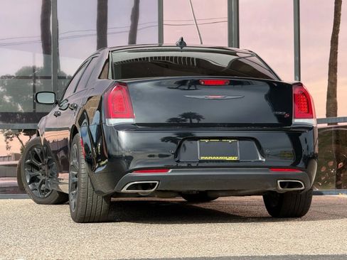 Used 2021 Chrysler 300 S image 9