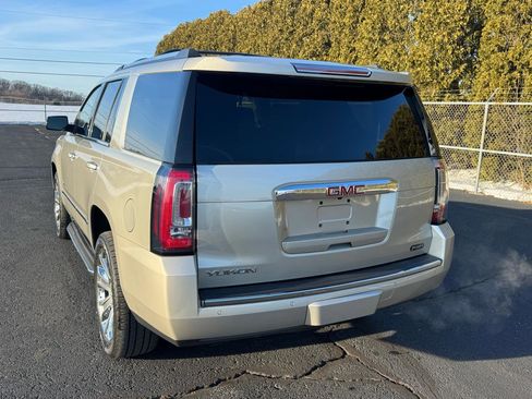 Used 2017 GMC Yukon Denali w/ Open Road Package image 8