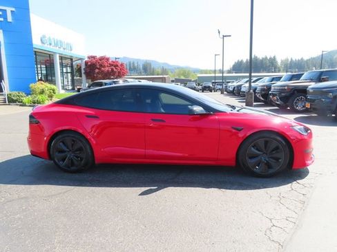 Used 2022 Tesla Model S Plaid AWD/4WD image 9