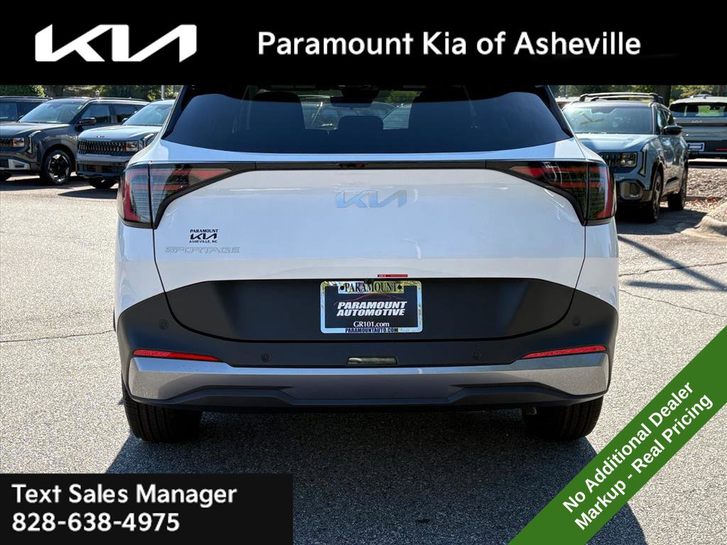 New 2027 Kia Sportage LX FWD image 5