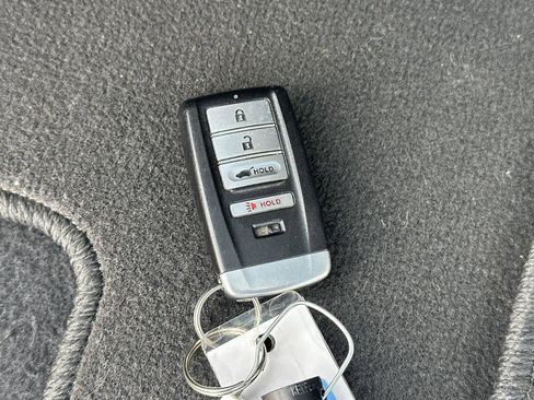 Used 2020 Acura MDX FWD image 20