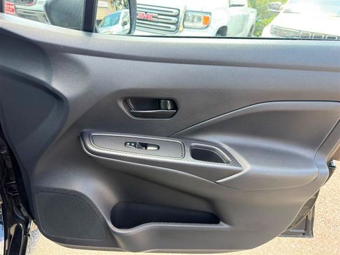 Used 2024 Nissan Versa S w/ S Plus Package FWD image 24