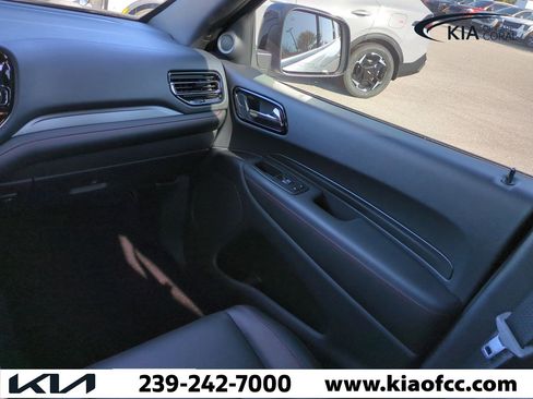 Used 2025 Dodge Durango R/T image 16