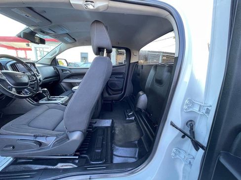 Used 2021 Chevrolet Colorado LT w/ Fleet Safety Package RWD image 13