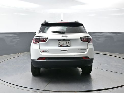 Used 2025 Jeep Compass Limited AWD/4WD image 13