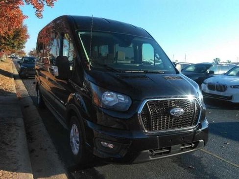 Used 2024 Ford Transit 350 XLT RWD image 2