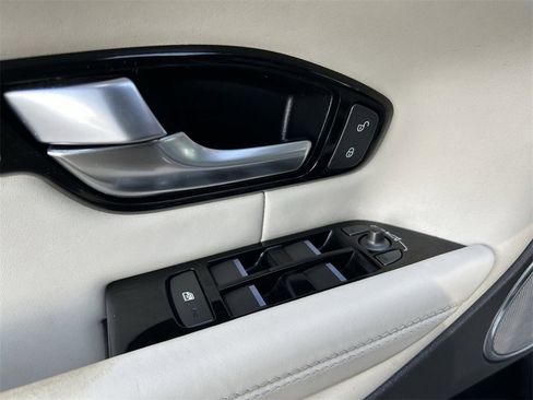 Used 2016 Land Rover Range Rover Evoque HSE Dynamic image 21