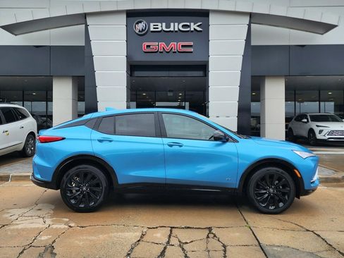 New 2026 Buick Envista Sport Touring w/ Convenience I Package image 3