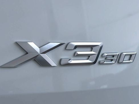 Used 2025 BMW X3 xDrive30i w/ Premium Package image 27