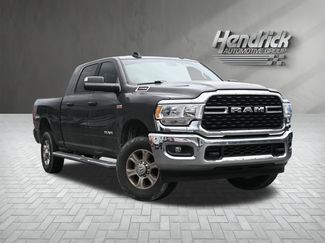 Used 2022 RAM 2500 Big Horn video 2