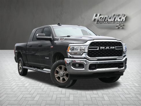 Used 2022 RAM 2500 Big Horn image 2