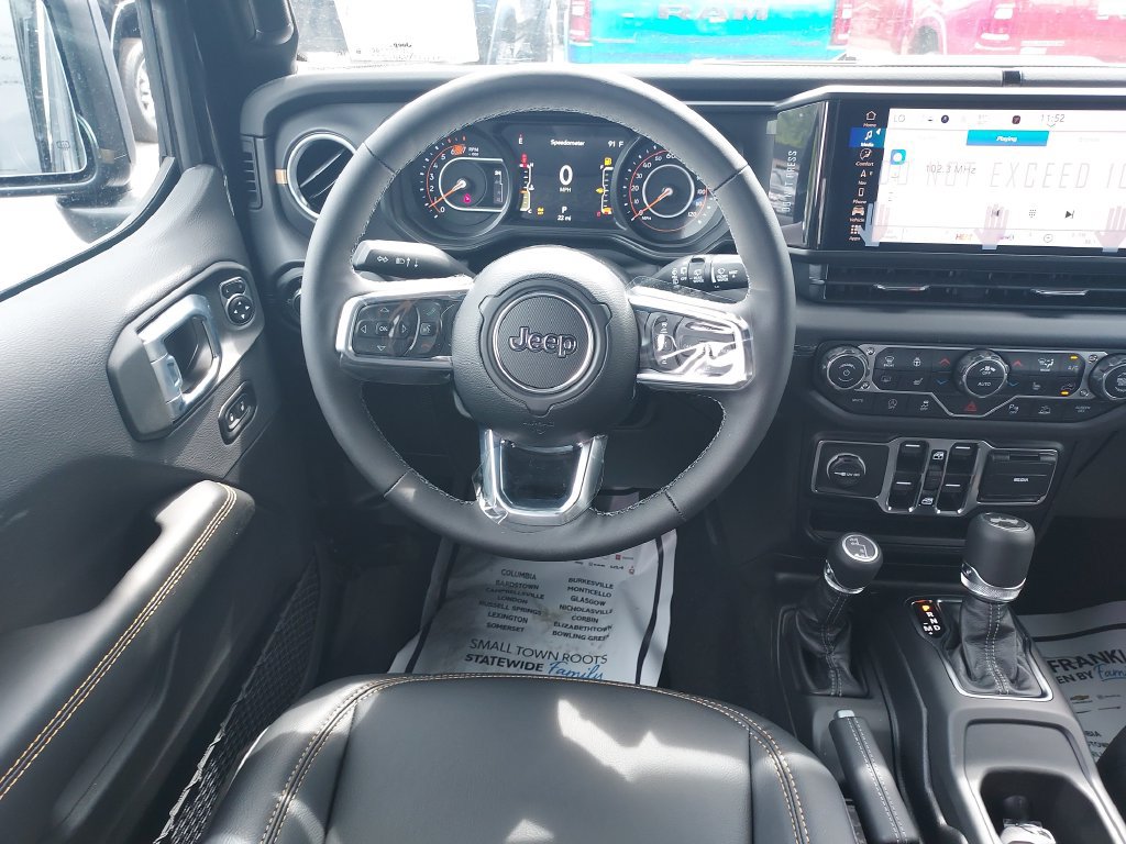 New 2026 Jeep Wrangler Unlimited Sahara AWD/4WD image 16