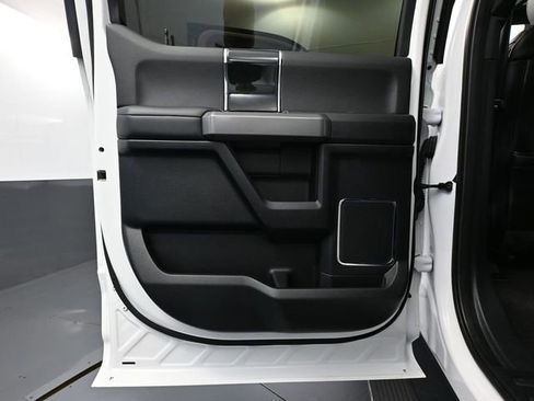 Used 2020 Ford F450 Platinum w/ FX4 Off-Road Package image 40