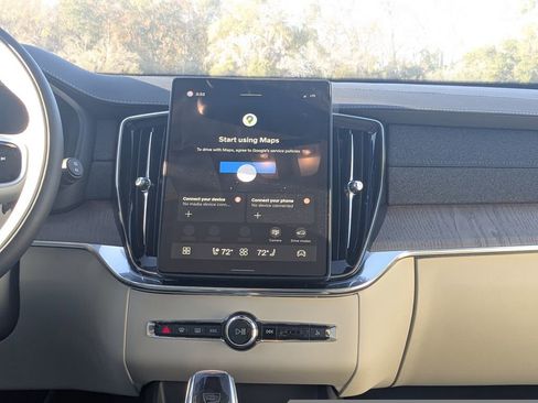 New 2026 Volvo XC90 B6 Ultra w/ Protection Package image 21