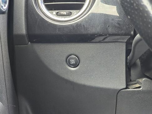 Used 2013 FIAT 500 Sport image 23