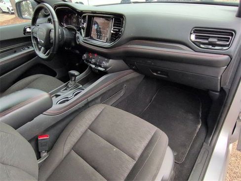 Used 2023 Dodge Durango GT image 26