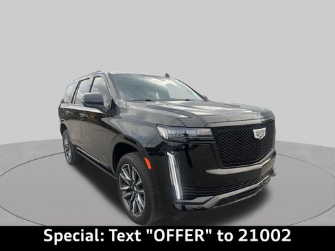 Used 2024 Cadillac Escalade Sport Platinum w/ LPO, Floor Liner Package AWD/4WD image 9