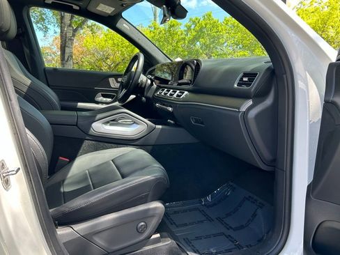 Used 2022 Mercedes-Benz GLE 350 4MATIC w/ Premium Package image 44