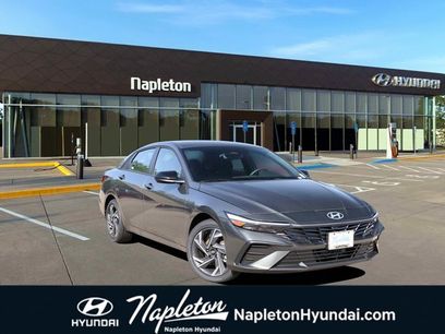 New 2025 Hyundai Elantra SEL
