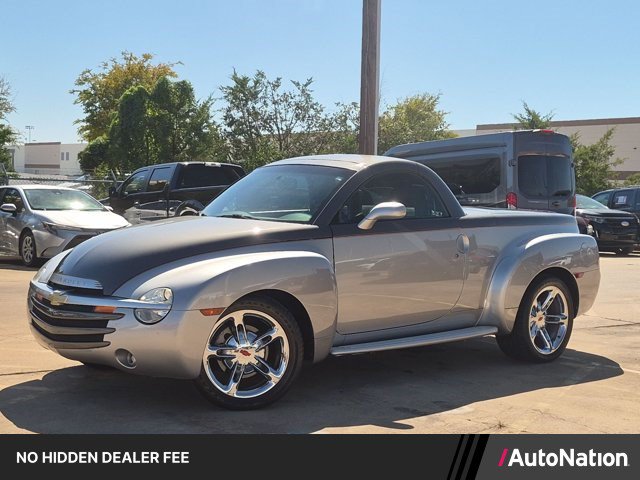 Used 2005 Chevrolet SSR w/ Preferred Equipment Group RWD image 1