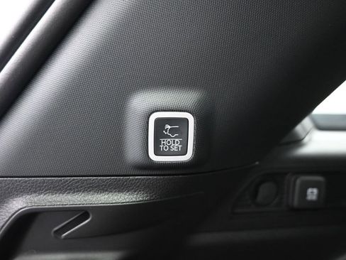New 2026 Jeep Grand Cherokee Laredo X AWD/4WD image 26